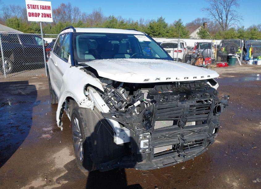 2021 Ford Explorer XLT (VIN 1FMSK8DH8MGC04264) main photo