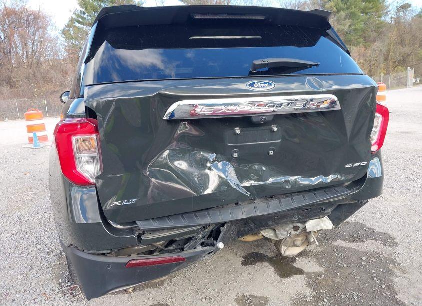 Photo 6 of 2022 Ford Explorer XLT (VIN 1FMSK8DH8NGA22064)