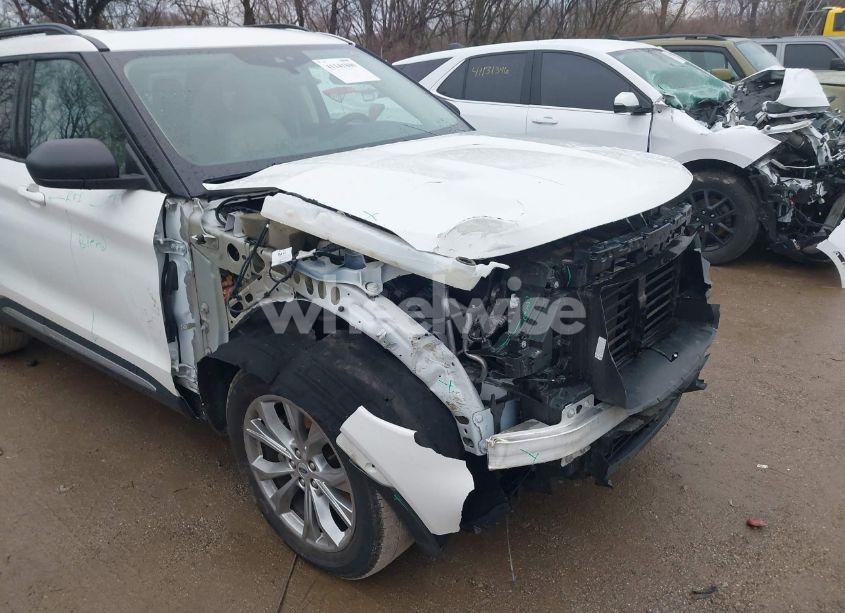 Photo 6 of 2022 Ford Explorer XLT (VIN 1FMSK8DH8NGA86234)