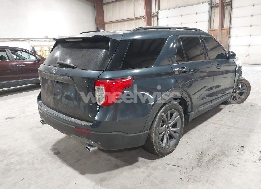 Photo 4 of 2022 Ford Explorer XLT (VIN 1FMSK8DH8NGB36520)