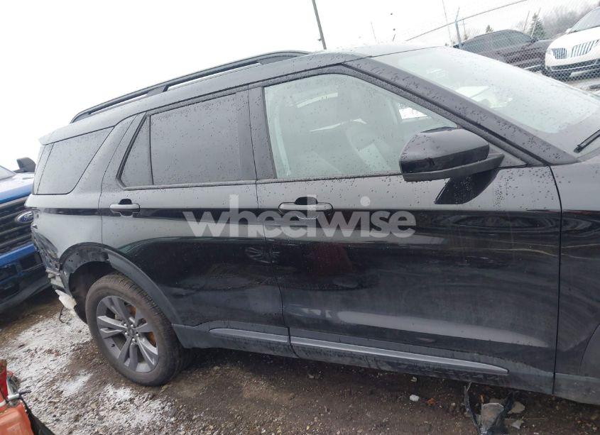 Photo 13 of 2022 Ford Explorer XLT (VIN 1FMSK8DH8NGB96829)