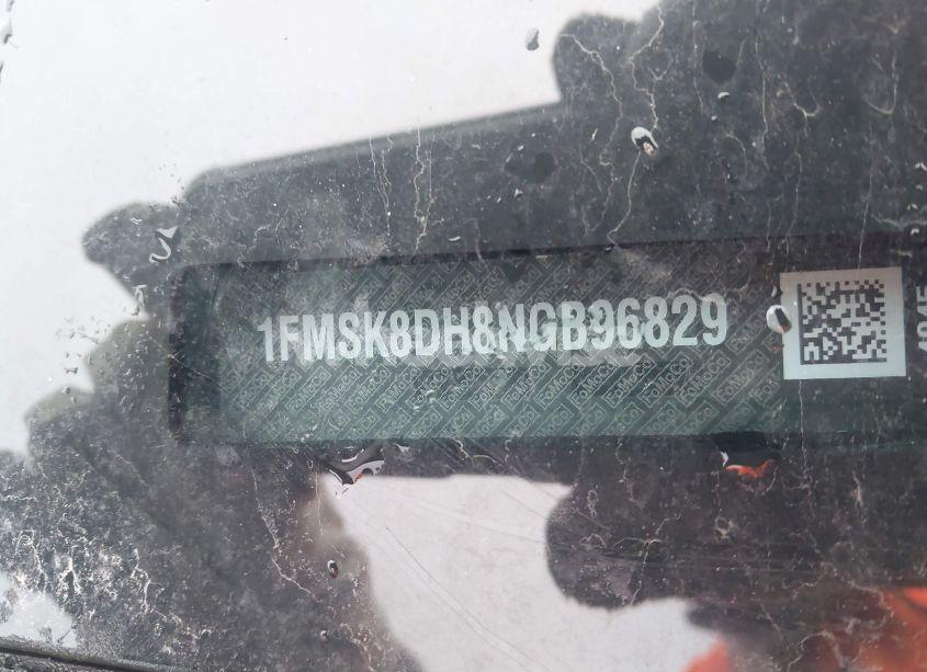 Photo 9 of 2022 Ford Explorer XLT (VIN 1FMSK8DH8NGB96829)