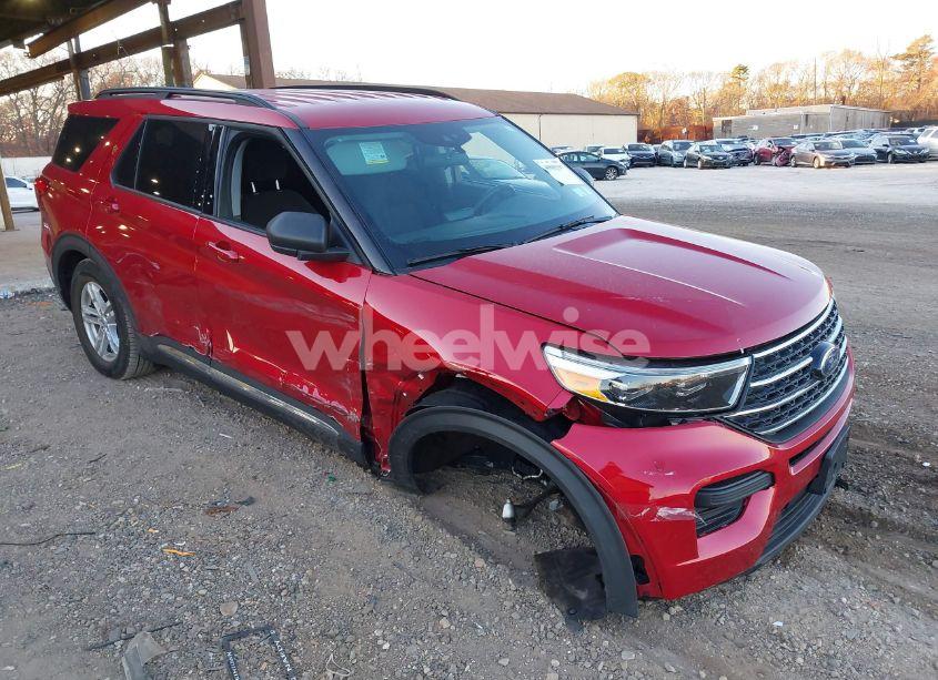 2023 Ford Explorer XLT (VIN 1FMSK8DH8PGB46967) main photo