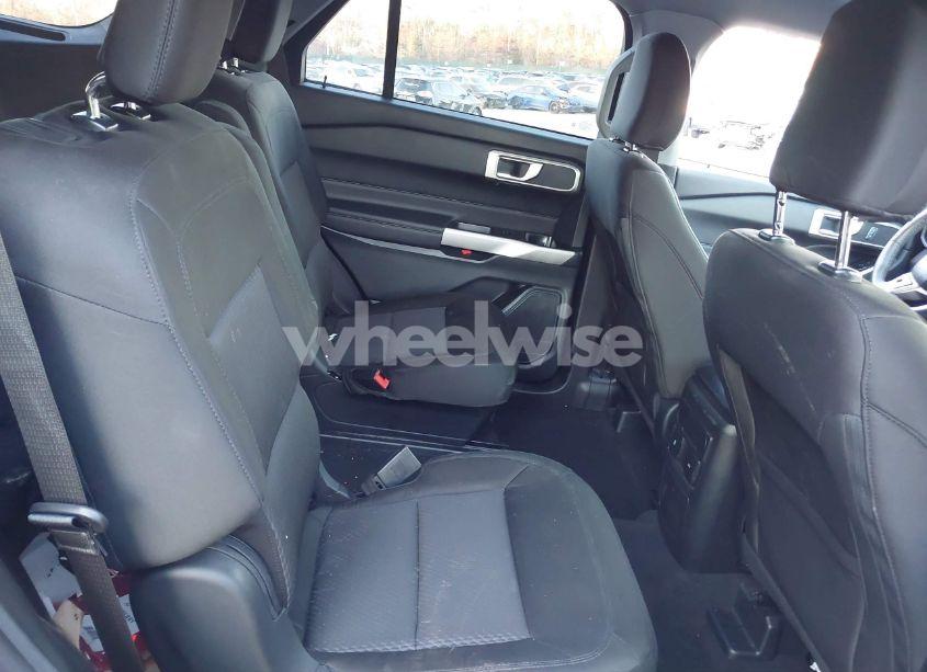 Photo 8 of 2023 Ford Explorer XLT (VIN 1FMSK8DH8PGB46967)