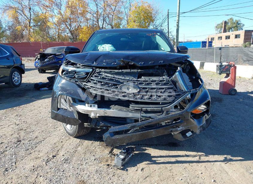 Photo 12 of 2023 Ford Explorer XLT (VIN 1FMSK8DH8PGC35065)