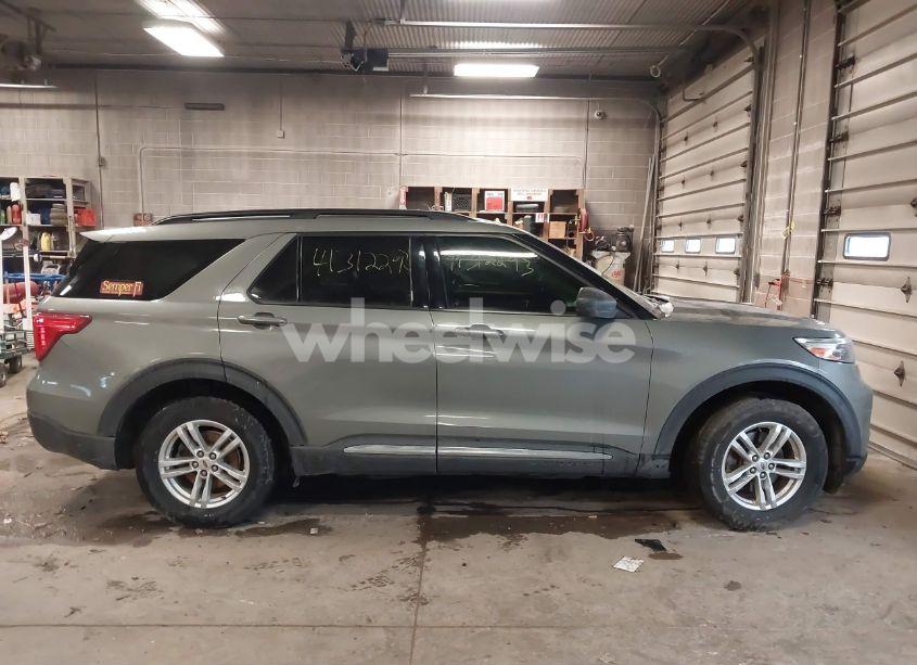 Photo 13 of 2020 Ford Explorer XLT (VIN 1FMSK8DH9LGA35953)