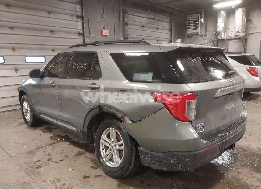 Photo 6 of 2020 Ford Explorer XLT (VIN 1FMSK8DH9LGA35953)