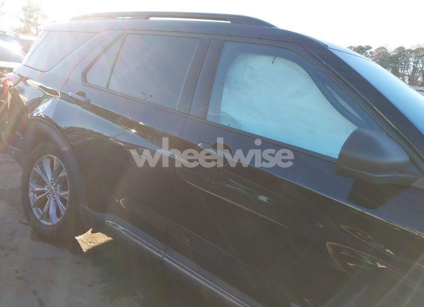 Photo 13 of 2020 Ford Explorer XLT (VIN 1FMSK8DH9LGA75269)