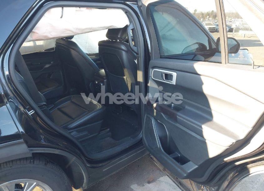 Photo 8 of 2020 Ford Explorer XLT (VIN 1FMSK8DH9LGA75269)