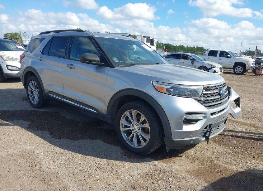 2020 Ford Explorer XLT (VIN 1FMSK8DH9LGB31064) main photo