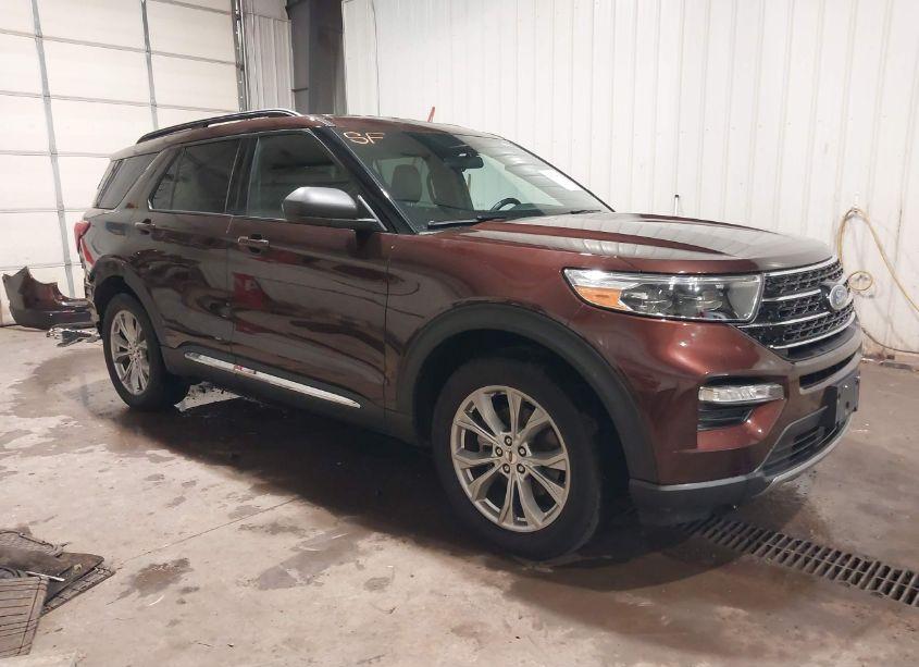 2020 Ford Explorer XLT (VIN 1FMSK8DH9LGB41965) main photo