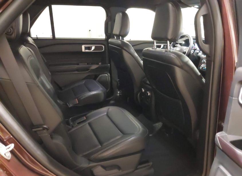 Photo 8 of 2020 Ford Explorer XLT (VIN 1FMSK8DH9LGB41965)