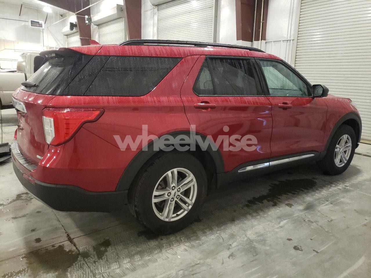 Photo 3 of 2020 FORD EXPLORER XLT (VIN 1FMSK8DH9LGC78503)