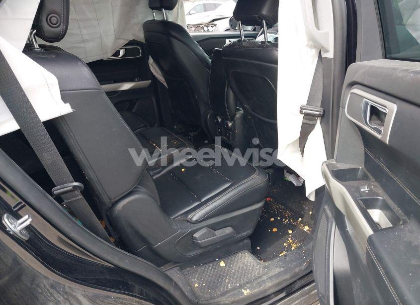 Photo 8 of 2020 Ford Explorer XLT (VIN 1FMSK8DH9LGC86987)