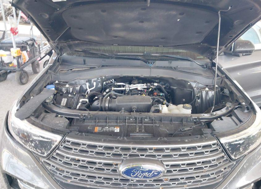 Photo 10 of 2021 Ford Explorer XLT (VIN 1FMSK8DH9MGA53869)