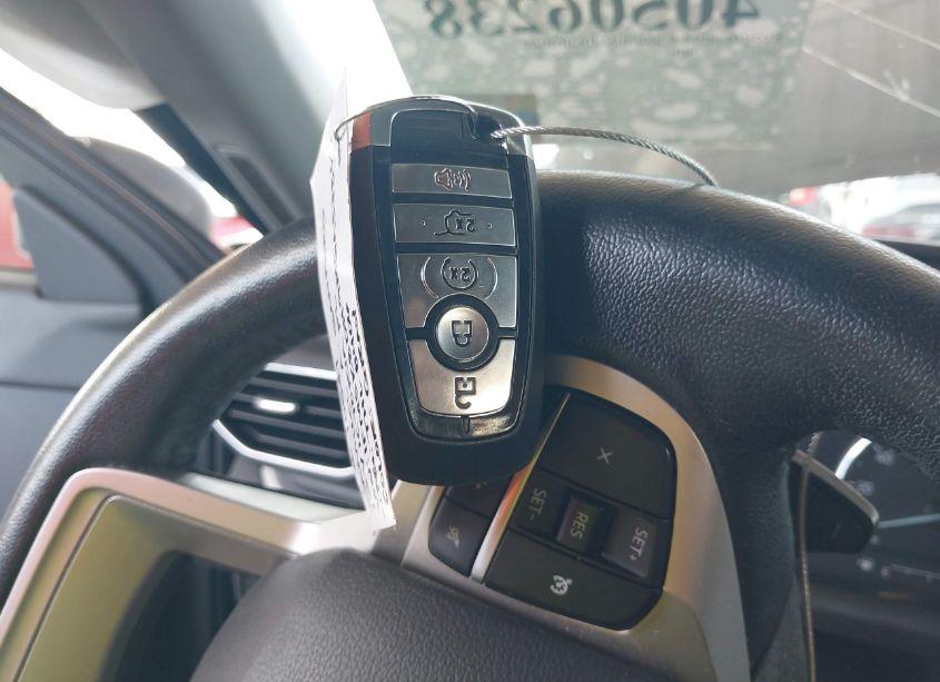 Photo 11 of 2021 Ford Explorer XLT (VIN 1FMSK8DH9MGA53869)