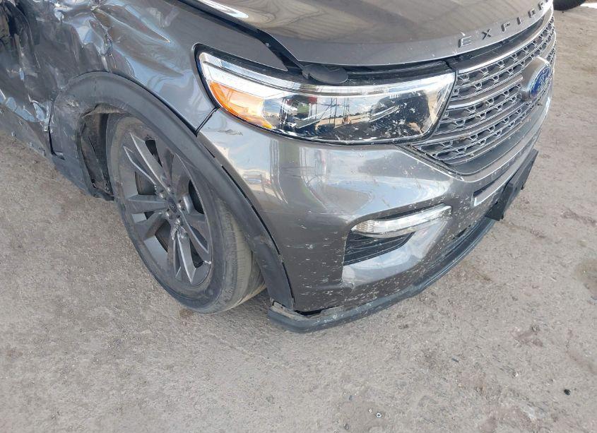 Photo 6 of 2021 Ford Explorer XLT (VIN 1FMSK8DH9MGA53869)