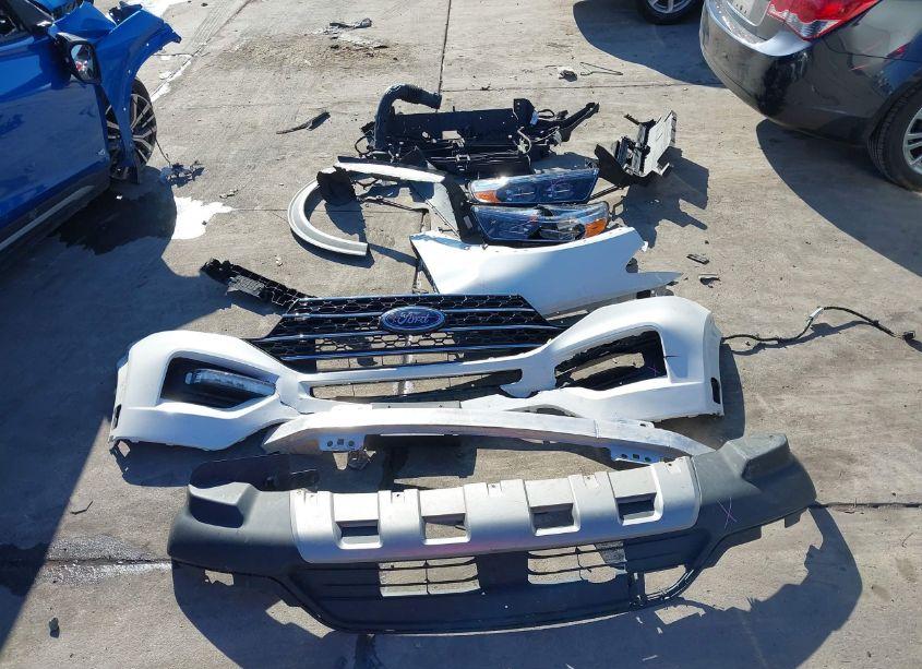 Photo 12 of 2022 Ford Explorer XLT (VIN 1FMSK8DH9NGA99851)