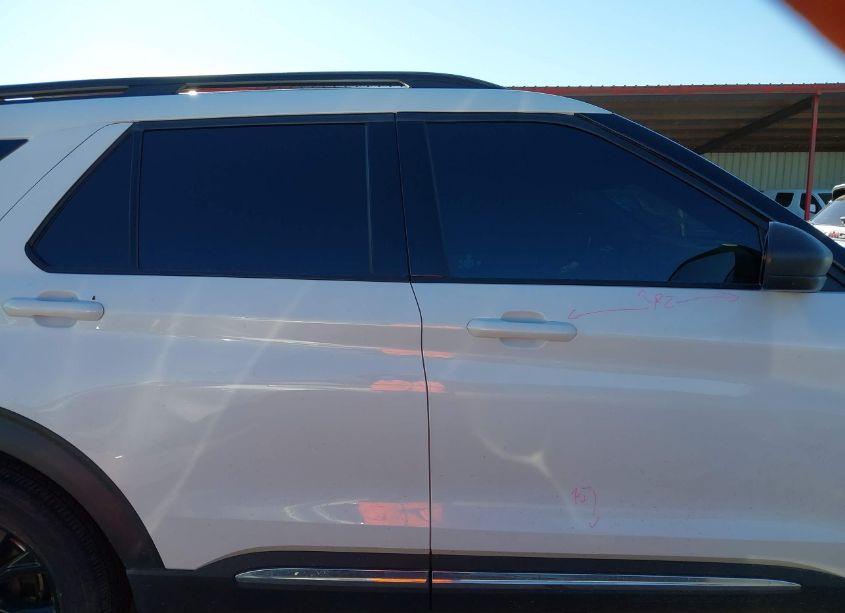 Photo 14 of 2022 Ford Explorer XLT (VIN 1FMSK8DH9NGA99851)