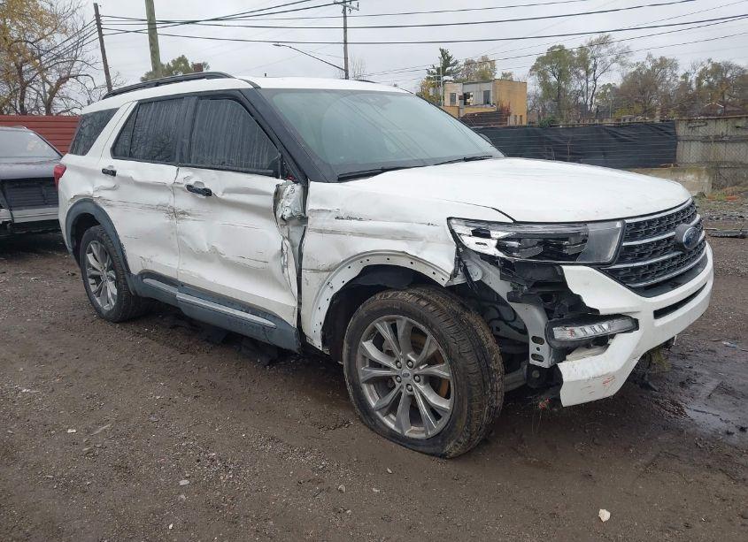 2022 Ford Explorer XLT (VIN 1FMSK8DH9NGB42598) main photo