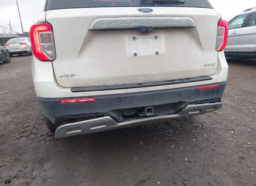 Photo 6 of 2022 Ford Explorer XLT (VIN 1FMSK8DH9NGB42598)