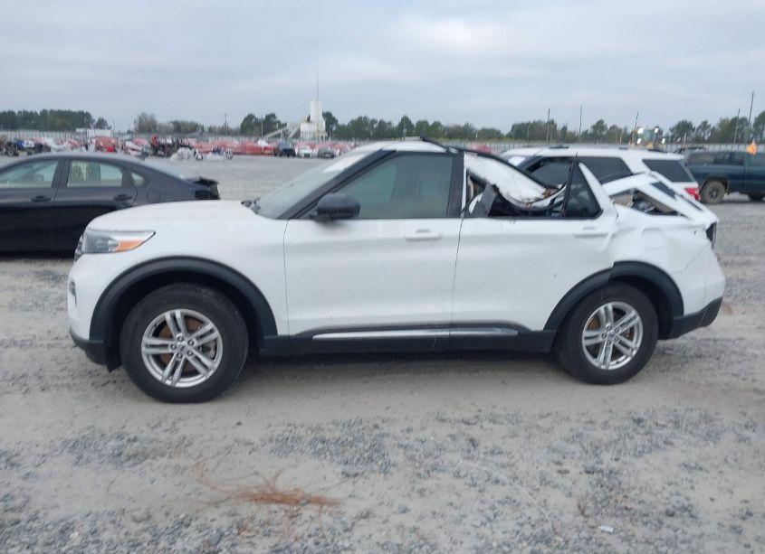 Photo 15 of 2023 Ford Explorer XLT (VIN 1FMSK8DH9PGA60339)