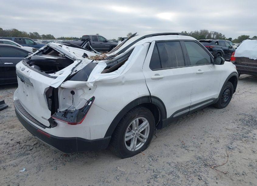 Photo 4 of 2023 Ford Explorer XLT (VIN 1FMSK8DH9PGA60339)