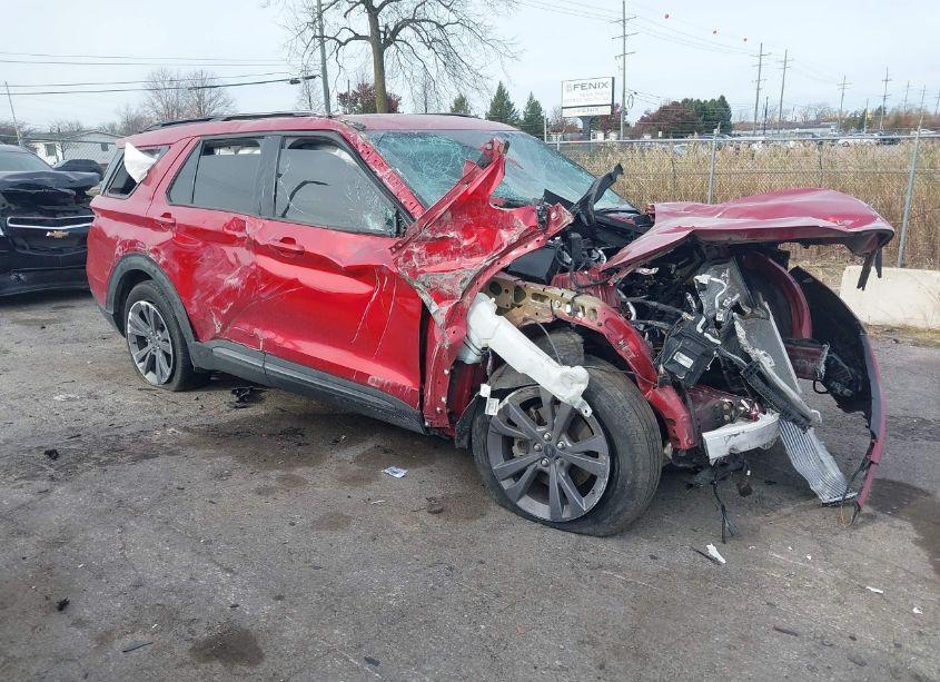 2023 Ford Explorer XLT (VIN 1FMSK8DH9PGA69879) main photo