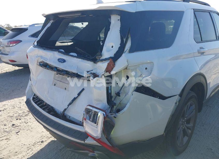 Photo 17 of 2023 Ford Explorer XLT (VIN 1FMSK8DH9PGA76962)