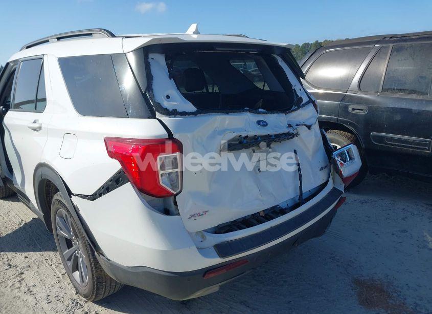 Photo 6 of 2023 Ford Explorer XLT (VIN 1FMSK8DH9PGA76962)