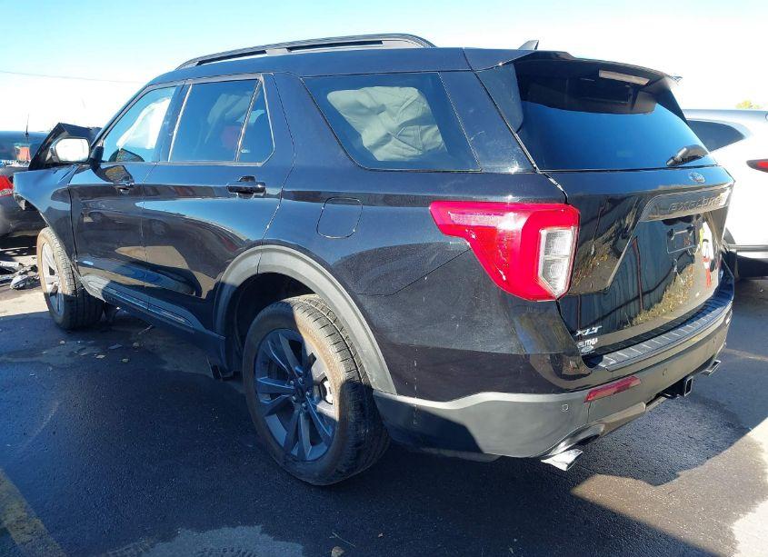 Photo 3 of 2023 Ford Explorer XLT (VIN 1FMSK8DH9PGB88175)