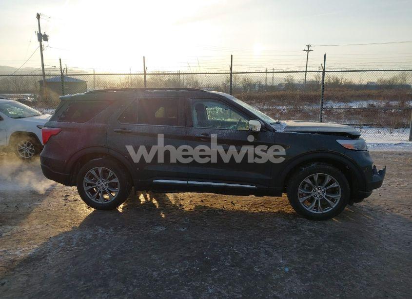 Photo 13 of 2023 Ford Explorer XLT (VIN 1FMSK8DH9PGC12085)