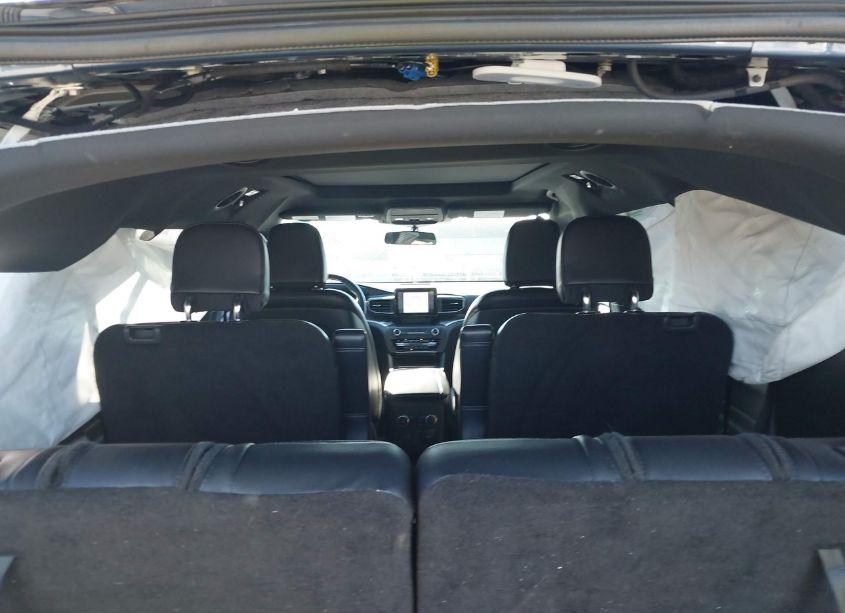 Photo 8 of 2020 Ford Explorer XLT (VIN 1FMSK8DHXLGA53393)