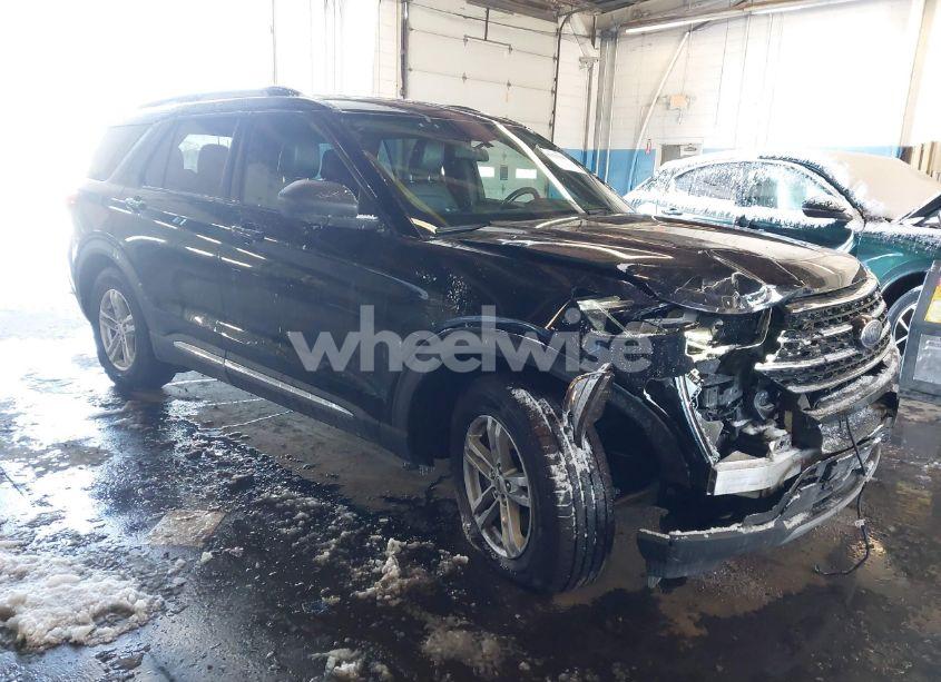 2020 Ford Explorer XLT (VIN 1FMSK8DHXLGB32305) main photo