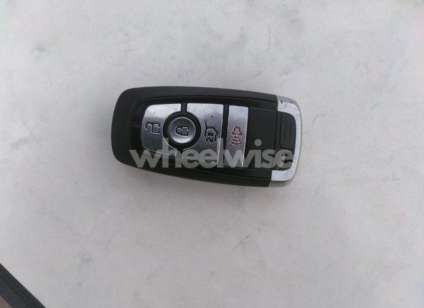 Photo 11 of 2020 Ford Explorer XLT (VIN 1FMSK8DHXLGB54529)