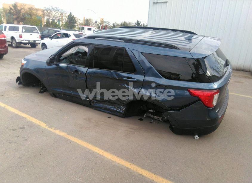 Photo 3 of 2020 Ford Explorer XLT (VIN 1FMSK8DHXLGB54529)