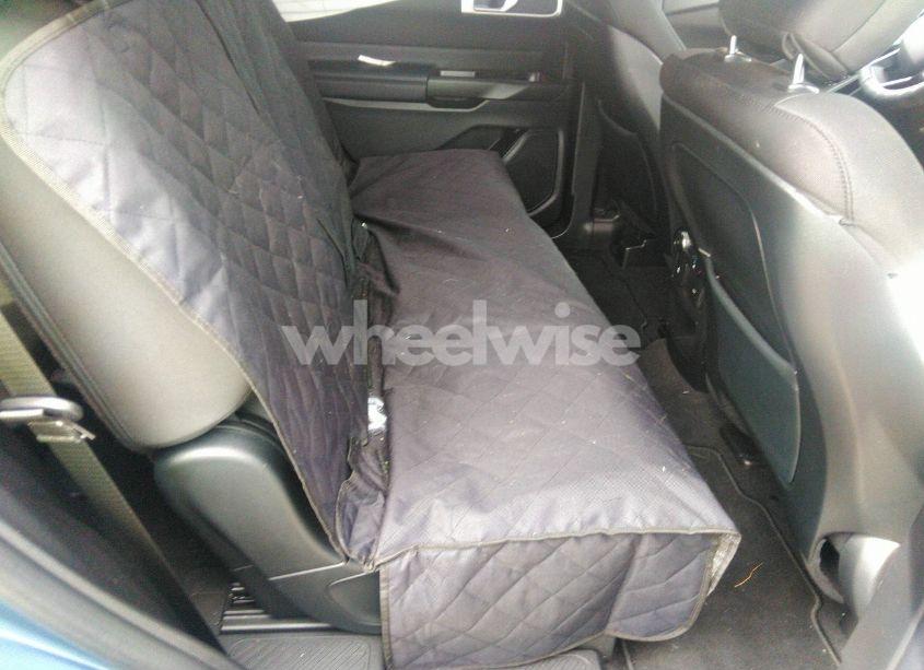 Photo 8 of 2020 Ford Explorer XLT (VIN 1FMSK8DHXLGB54529)