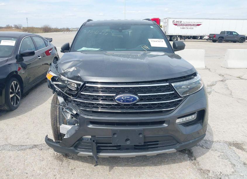 Photo 13 of 2020 Ford Explorer XLT (VIN 1FMSK8DHXLGB88065)