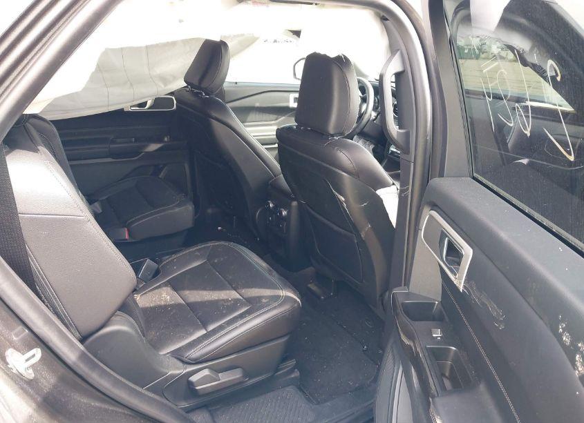 Photo 8 of 2020 Ford Explorer XLT (VIN 1FMSK8DHXLGB88065)