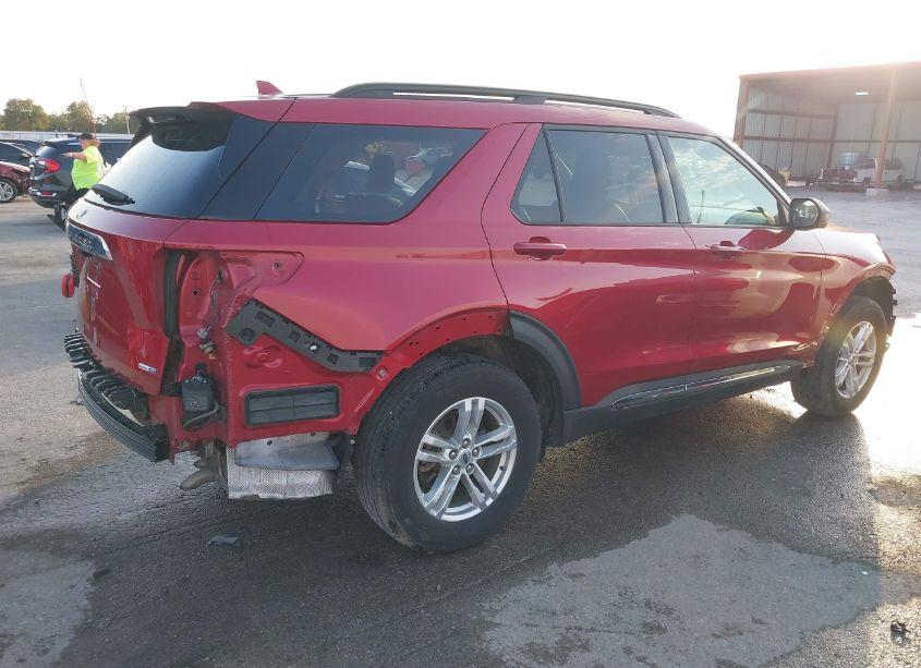Photo 4 of 2020 Ford Explorer XLT (VIN 1FMSK8DHXLGC26202)