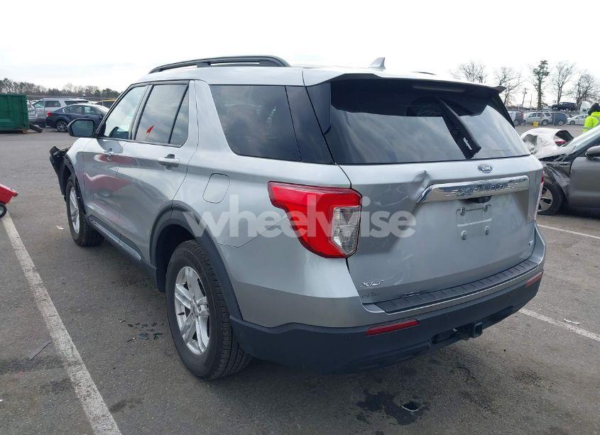 Photo 3 of 2020 Ford Explorer XLT (VIN 1FMSK8DHXLGC85332)