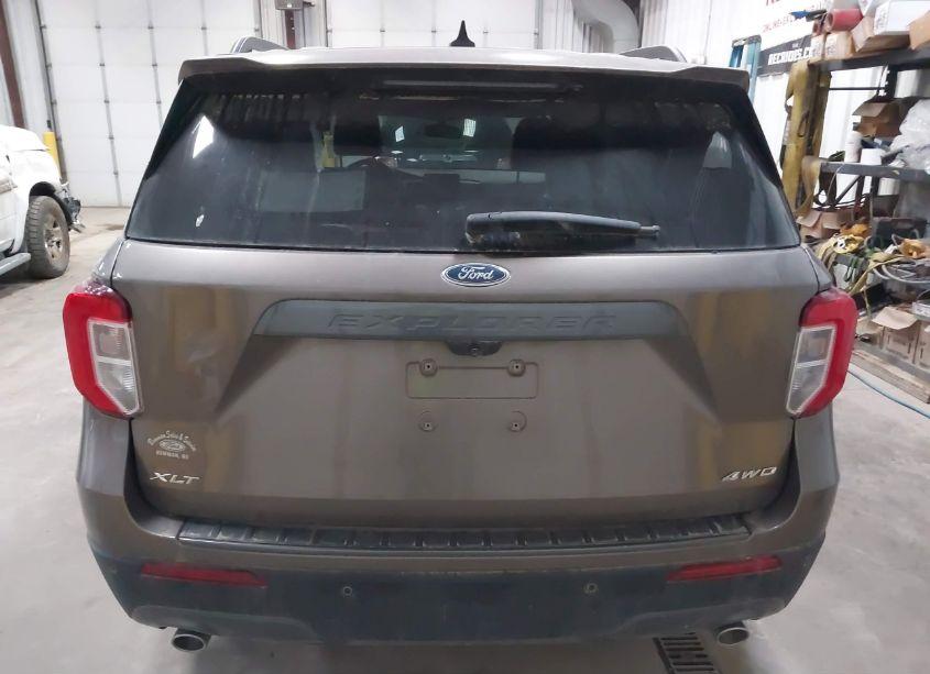 Photo 16 of 2021 Ford Explorer XLT (VIN 1FMSK8DHXMGA49703)