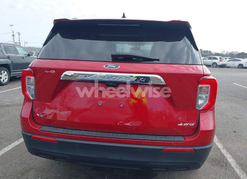 Photo 16 of 2021 Ford Explorer XLT (VIN 1FMSK8DHXMGA54397)