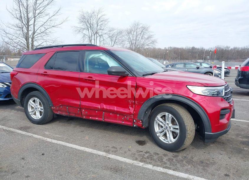 Photo 6 of 2021 Ford Explorer XLT (VIN 1FMSK8DHXMGA54397)