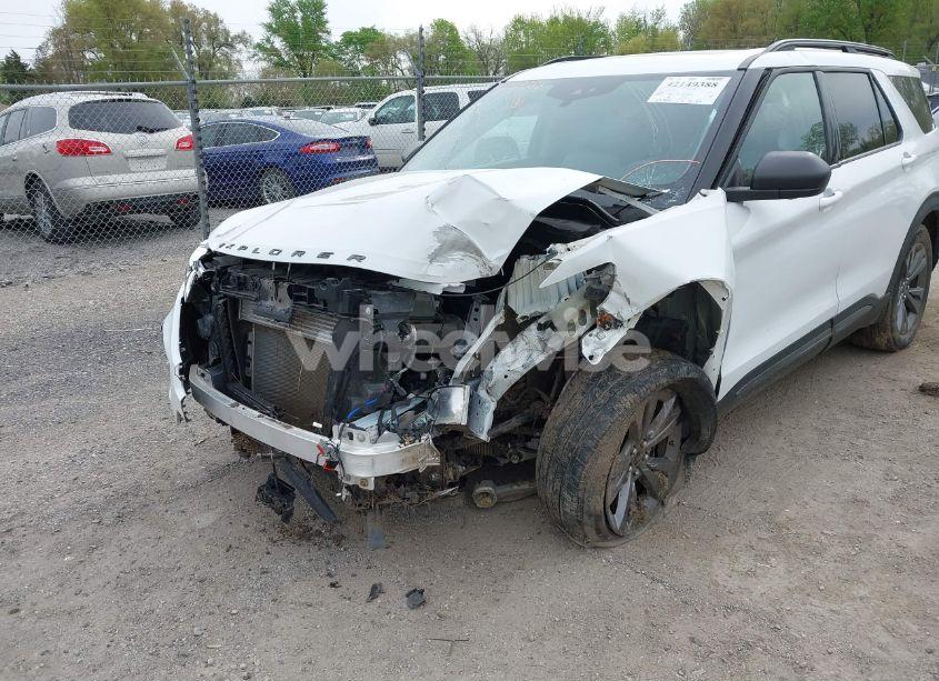 Photo 6 of 2021 Ford Explorer XLT (VIN 1FMSK8DHXMGA89778)