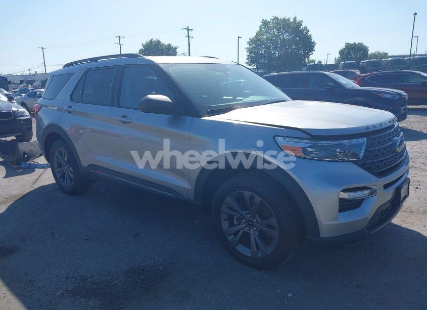 2021 Ford Explorer XLT (VIN 1FMSK8DHXMGA90316) main photo