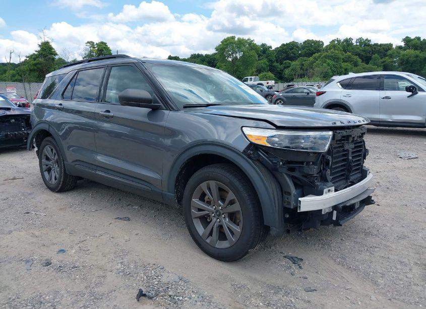 2021 Ford Explorer XLT (VIN 1FMSK8DHXMGB40888) main photo
