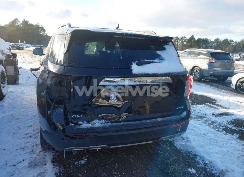 Photo 16 of 2021 Ford Explorer XLT (VIN 1FMSK8DHXMGC13905)