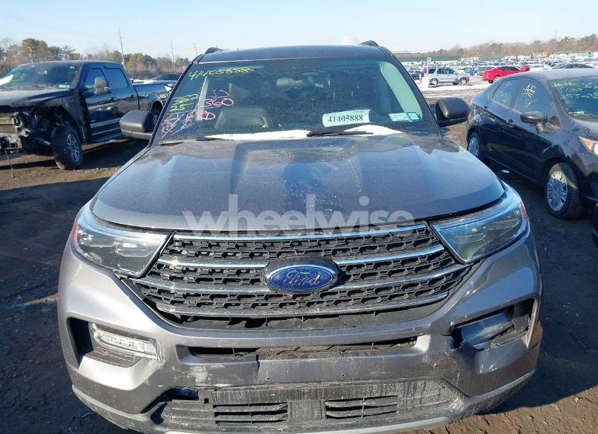 Photo 12 of 2022 Ford Explorer XLT (VIN 1FMSK8DHXNGA44387)