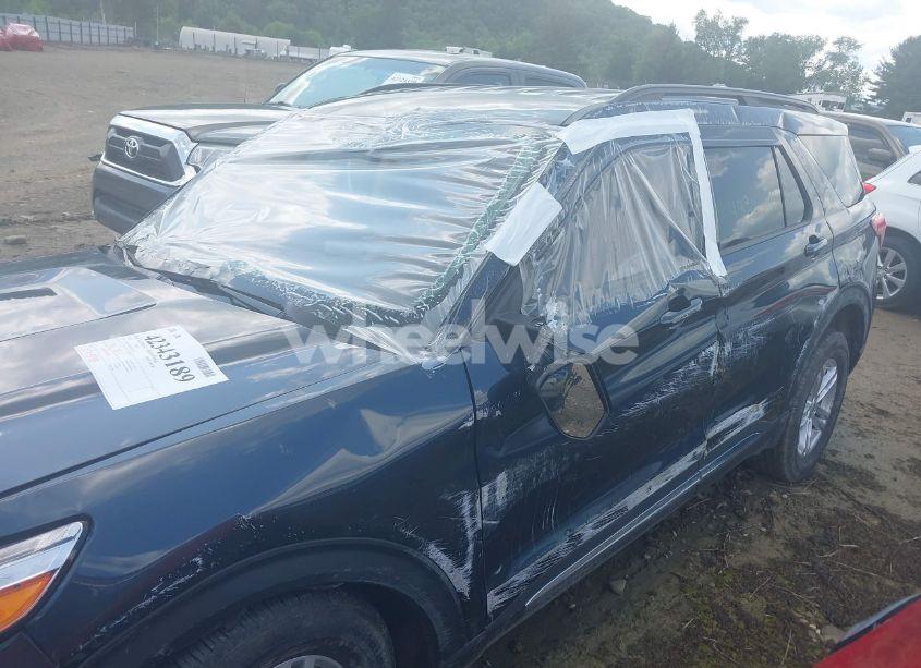 Photo 6 of 2022 Ford Explorer XLT (VIN 1FMSK8DHXNGB87162)